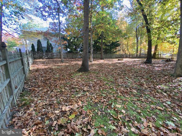 349 Hartford Rd, Mount Laurel, NJ 08054 - view of fenced backyard