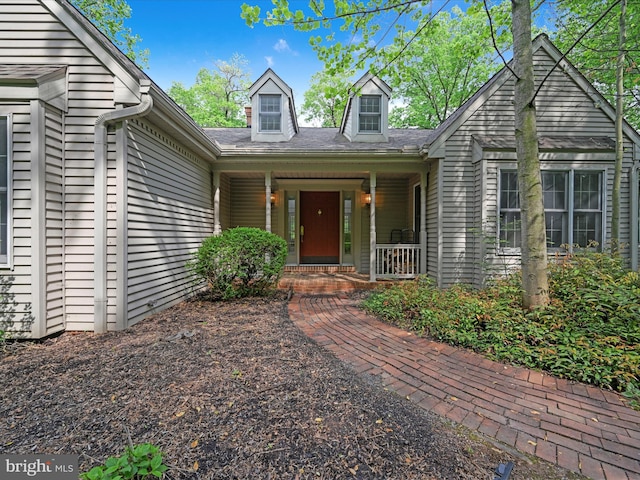 320 N Ridge Rd, Reinholds, PA 17569 - view of exterior entry with a porch