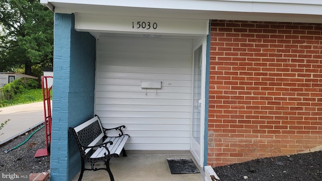 15030 Alabama Ave, Woodbridge, VA 22191 - property entrance with brick siding