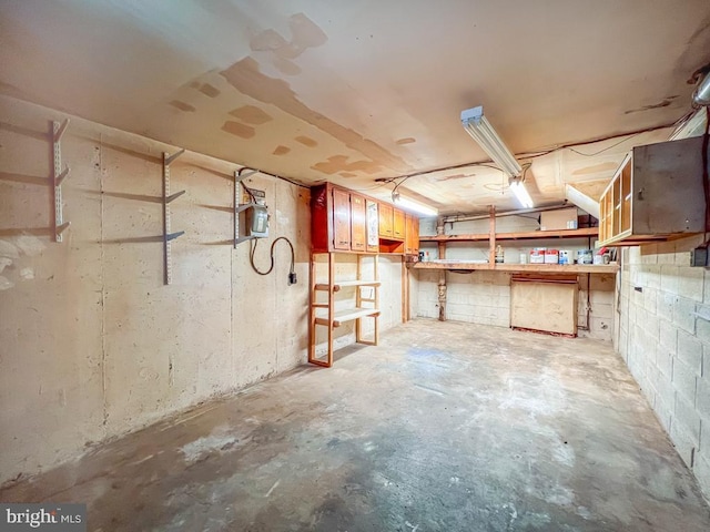 12419 Balston Rd, Philadelphia, PA 19154 - below grade area with a workshop area