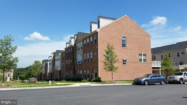 6300 Santo Pl, Capitol Heights, MD 20743 - view of building exterior