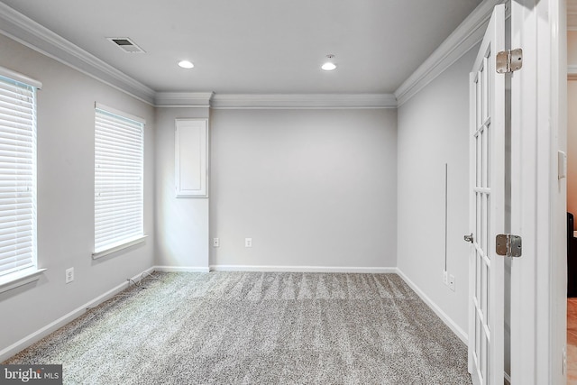 6300 Santo Pl, Capitol Heights, MD 20743 - carpeted empty room with crown molding, baseboards, and recessed lighting