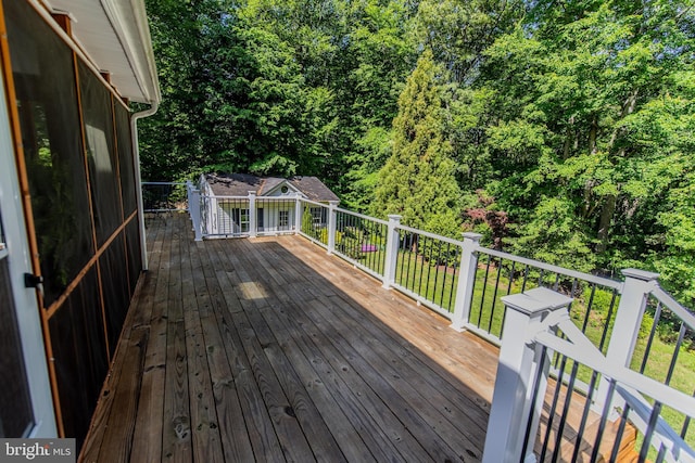 6300 Mallard Ln, Lothian, MD 20711 - wooden deck featuring a wooded view
