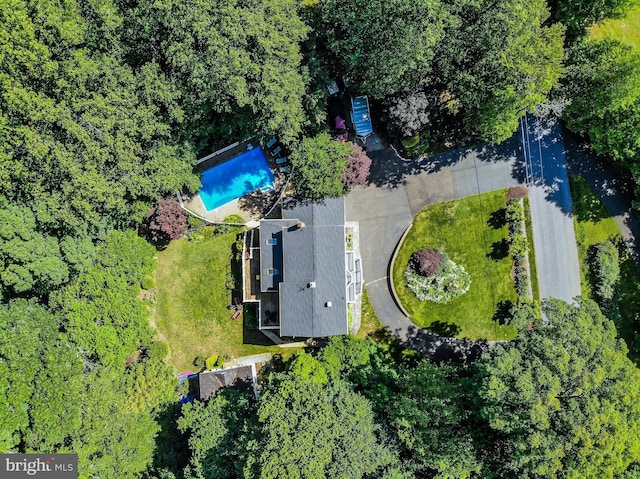 6300 Mallard Ln, Lothian, MD 20711 - aerial view of a pool area