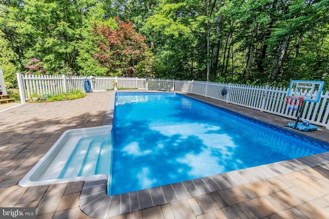 6300 Mallard Ln, Lothian, MD 20711 - view of pool with a patio