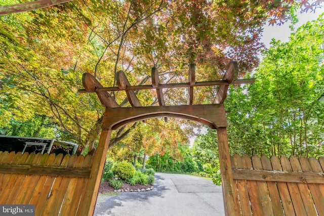 6300 Mallard Ln, Lothian, MD 20711 - view of home's community