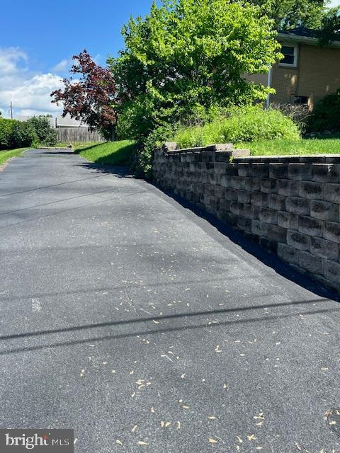 1155 Loop Dr, Harrisburg, PA 17112 - view of asphalt road