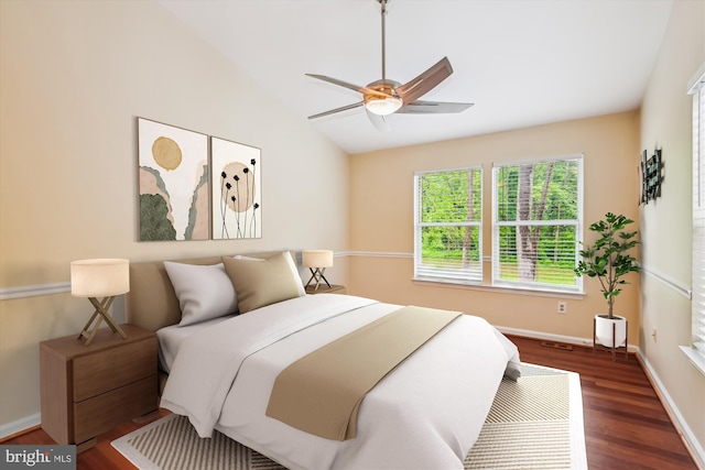 8 Ashford Ct, Annapolis, MD 21403 - bedroom with wood finished floors, lofted ceiling, baseboards, and a ceiling fan