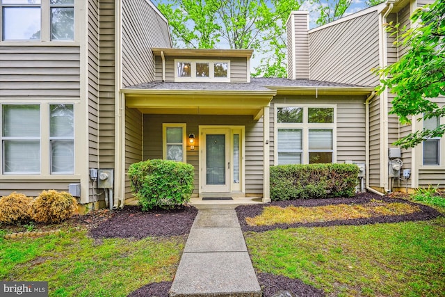 8 Ashford Ct, Annapolis, MD 21403 - entrance to property featuring a chimney