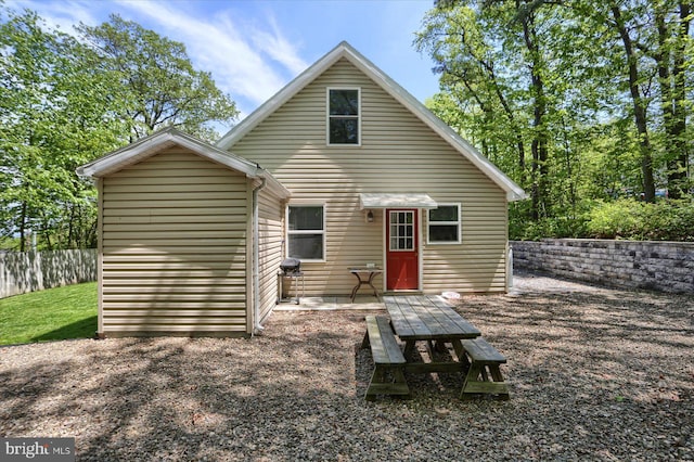 40 Blue Mountain Hts, Schuylkill Haven, PA 17972 - rear view of property featuring fence and a patio