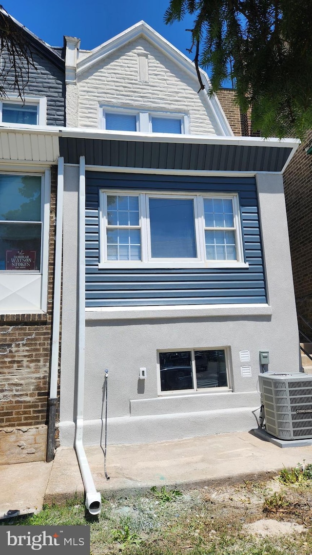 3203 W Allegheny Ave, Philadelphia, PA 19132 - view of side of property featuring central AC unit
