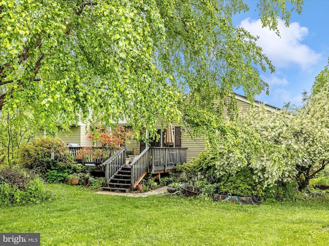 4310 Zircon Rd, Middletown, MD 21769 - view of grassy yard with a wooden deck