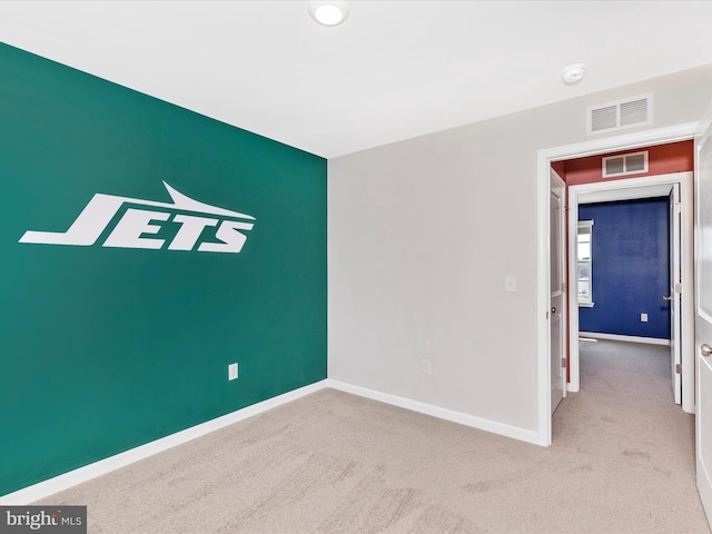 11044 Cross Fields Dr, Waynesboro, PA 17268 - empty room with a smoke detector and carpet