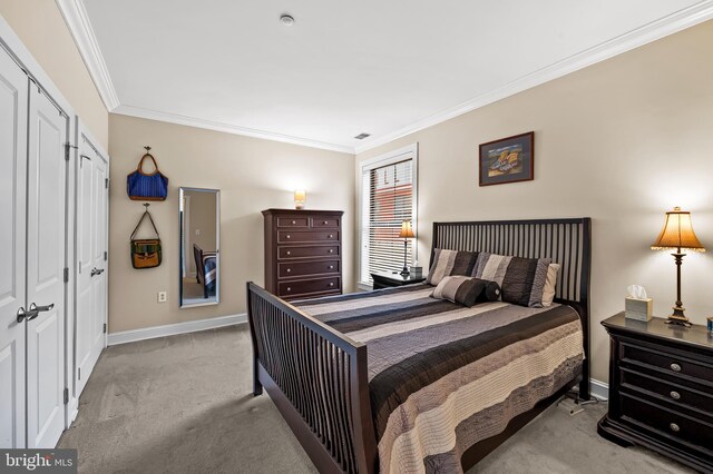 2007 Clipper Park Rd Unit 114, Baltimore, MD 21211 - bedroom with light carpet, crown molding, and baseboards