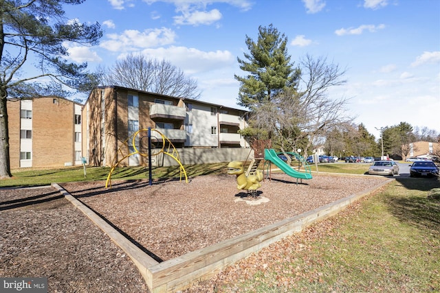 19439 Brassie Pl Unit 101, Gaithersburg, MD 20886 - community playground featuring a yard