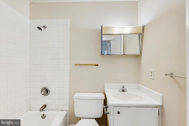 full bath featuring toilet, vanity, and shower / tub combination