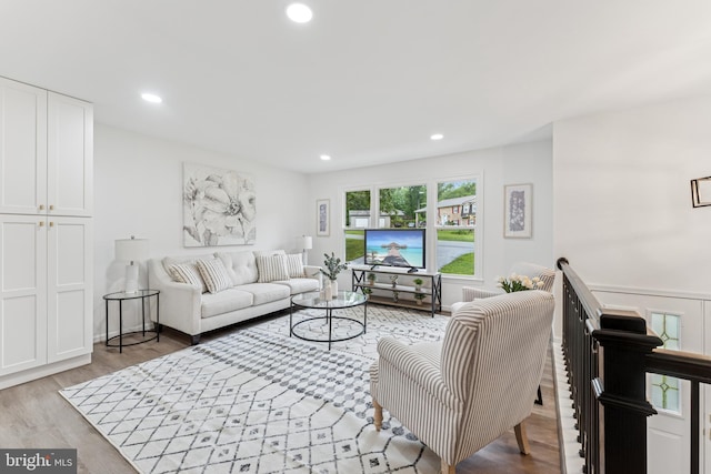 39743 Daniel Cir, Mechanicsville, MD 20659 - living area featuring wood finished floors and recessed lighting