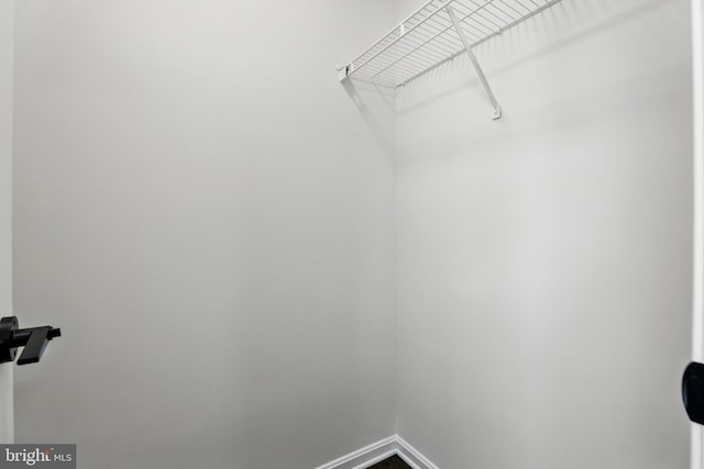 6019 Surrey Square Ln, District Heights, MD 20747 - view of walk in closet