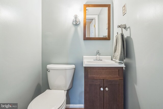 5 Kings House Ct, Silver Spring, MD 20905 - bathroom with toilet and vanity
