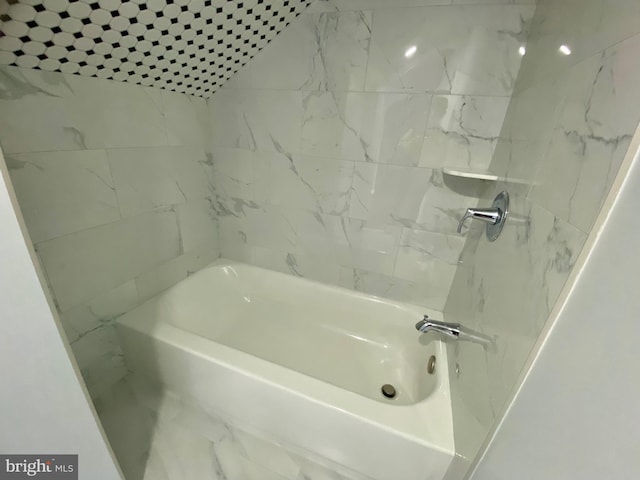 bathroom featuring shower / bath combination