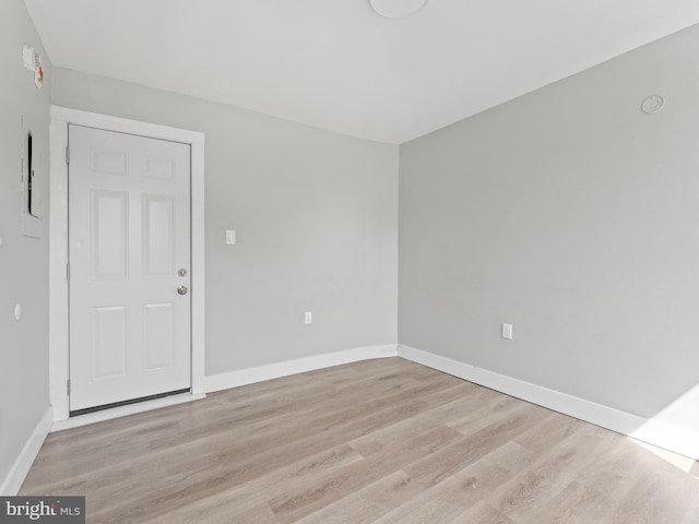 4951 W Thompson St, Philadelphia, PA 19131 - spare room with light wood finished floors and baseboards
