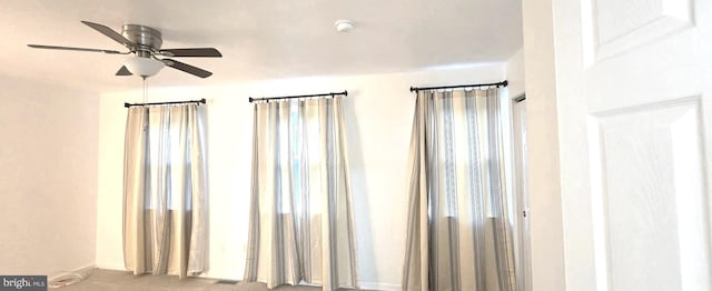 6924 Woodstream Ln, Lanham, MD 20706 - detailed view of a ceiling fan, a smoke detector, and baseboards