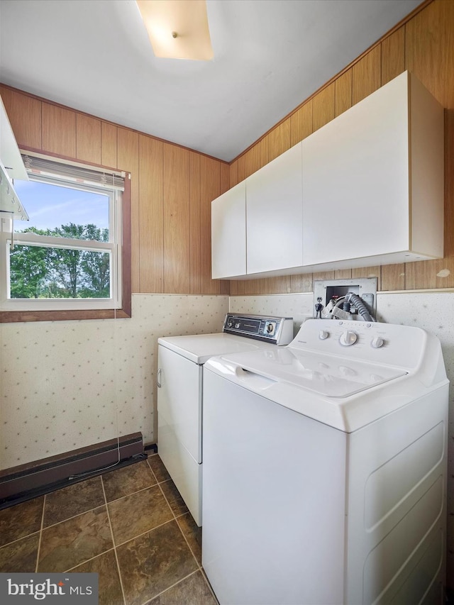 13914 Greencastle Pike, Hagerstown, MD 21740 - laundry area with cabinet space and washing machine and dryer