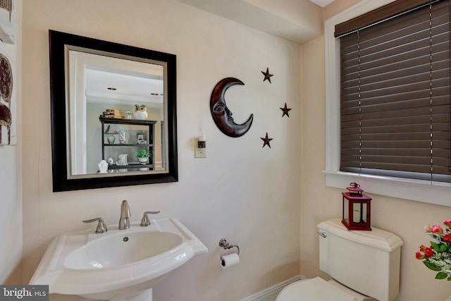166 Grayson Ave, Hamilton, NJ 08619 - bathroom featuring a sink, toilet, and baseboards