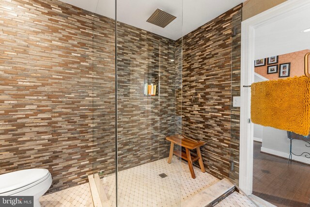 105 Bayview Ln, Hague, VA 22469 - bathroom with walk in shower and toilet