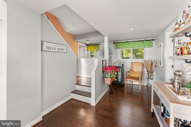 105 Bayview Ln, Hague, VA 22469 - living area featuring hardwood / wood-style floors, baseboards, and recessed lighting