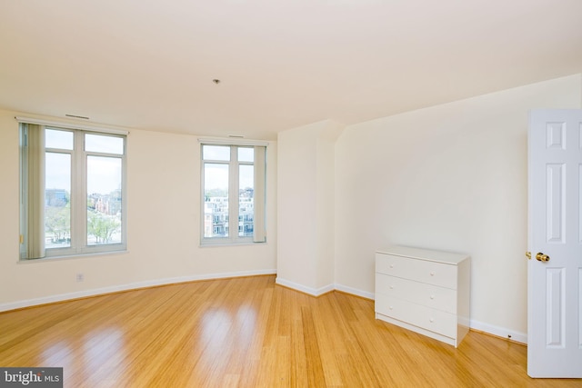 100 Harborview Dr Unit 513, Baltimore, MD 21230 - empty room with light wood-type flooring and baseboards
