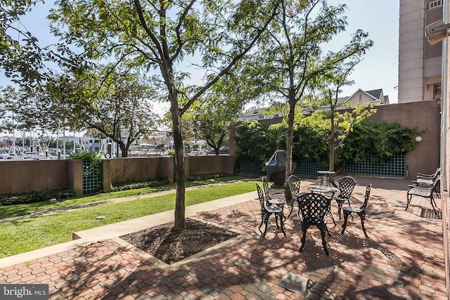 100 Harborview Dr Unit 513, Baltimore, MD 21230 - view of patio / terrace with outdoor dining area
