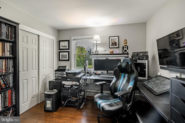 40 Hunters Run Rd, Honey Brook, PA 19344 - office featuring dark wood-type flooring