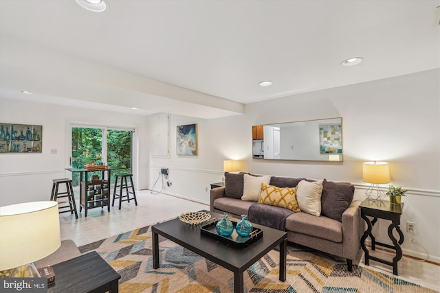 2032 Franklin Cluster Ct, Falls Church, VA 22043 - living room featuring recessed lighting and baseboards