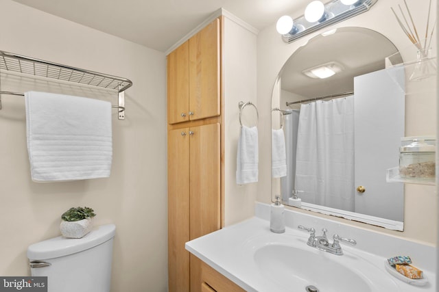 1742 U St NW Unit 101, Washington, DC 20009 - full bathroom featuring toilet, vanity, and a shower with curtain