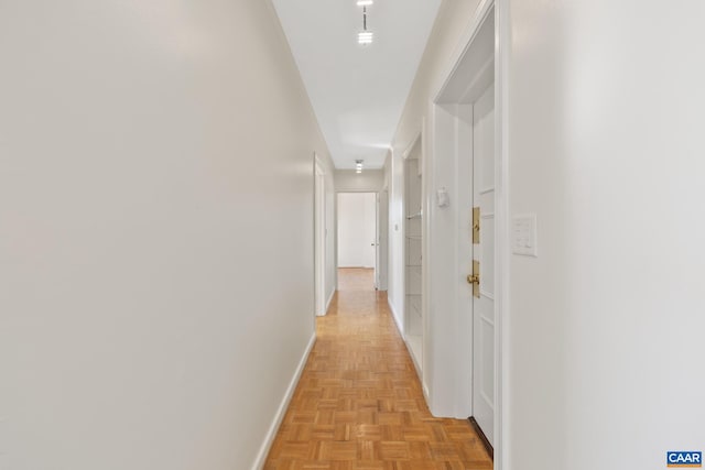 500 Court Sq Unit 503And 504, Charlottesville, VA 22902 - hall featuring baseboards
