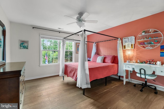 4 Saint Vincent Ct, Stafford, VA 22556 - bedroom featuring wood finished floors, baseboards, and ceiling fan