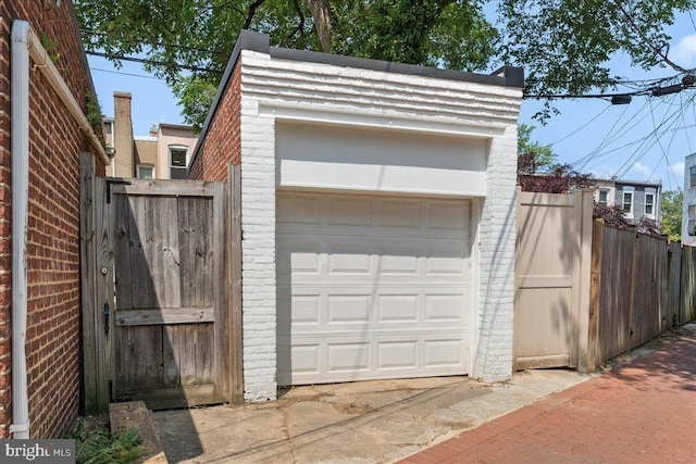 728 13th St SE, Washington, DC 20003 - view of garage