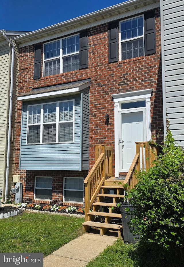 632 Island Creek Ct, Annapolis, MD 21401 - view of front facade with brick siding