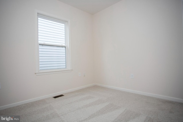 30 Dayton Cir, Fredericksburg, VA 22406 - carpeted spare room featuring baseboards