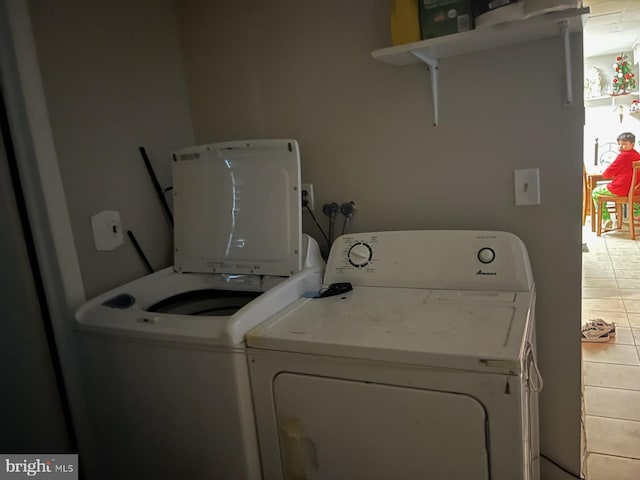 1110 Hamilton Ave, Trenton, NJ 08629 - laundry room with washer and clothes dryer