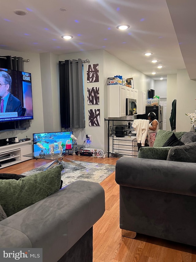 3431 N 19th St, Philadelphia, PA 19140 - living area featuring light wood-type flooring and recessed lighting