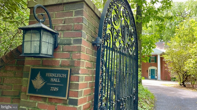 2705 Houcks Mill Rd, Monkton, MD 21111 - exterior view of brick siding and a gate
