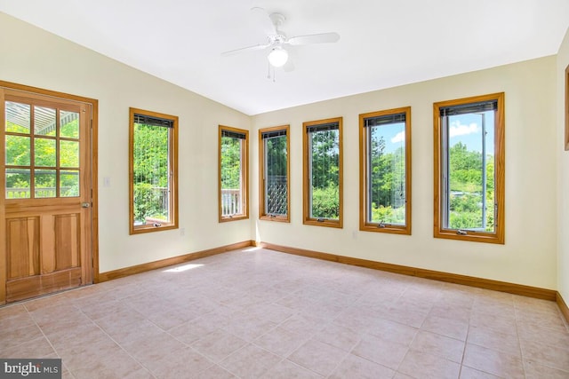 22350 Old Hundred Rd, Barnesville, MD 20838 - unfurnished room featuring plenty of natural light, baseboards, a ceiling fan, and vaulted ceiling