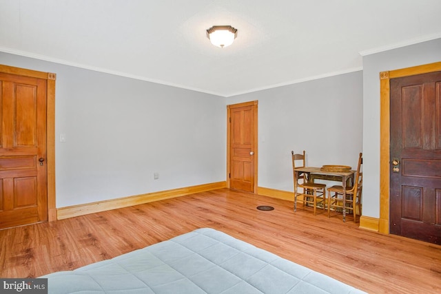 22350 Old Hundred Rd, Barnesville, MD 20838 - bedroom featuring wood finished floors, ornamental molding, and baseboards