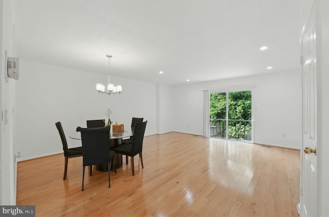 1252 Knoll Mist Ln, Gaithersburg, MD 20879 - dining room with light wood finished floors, a chandelier, and recessed lighting