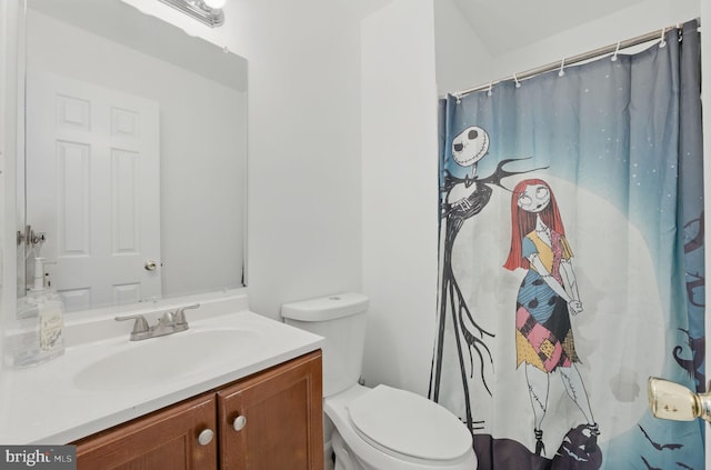 1252 Knoll Mist Ln, Gaithersburg, MD 20879 - full bathroom with vanity and curtained shower