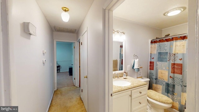 14701 Viewcrest Rd SW, Cresaptown, MD 21502 - full bath featuring toilet, vanity, a shower with curtain, and ornamental molding