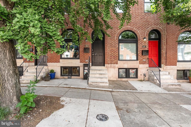 814 N Patterson Park Ave, Baltimore, MD 21205 - view of front of property with brick siding and entry steps