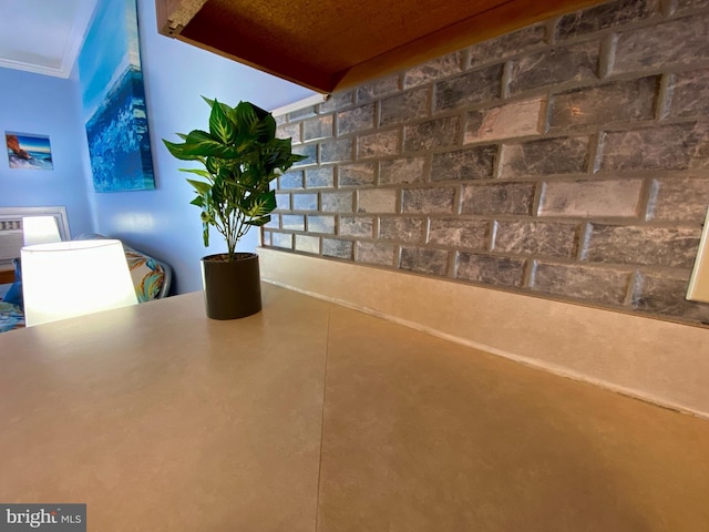 202 32nd St Unit 309, Ocean City, MD 21842 - detailed view of crown molding